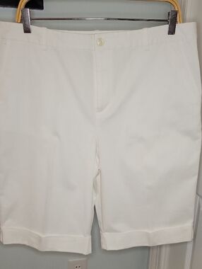 Ralph Lauren Active White Flat-Front 11 Inch Bermuda Cotton Cuffed Shorts Sz 14